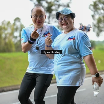 Runner Photo 7601014