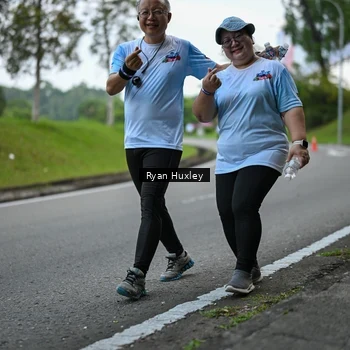 Runner Photo 7601015