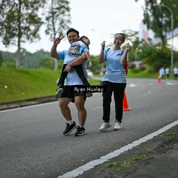 Runner Photo 7601030