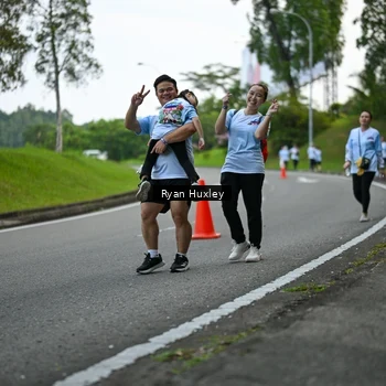 Runner Photo 7601032