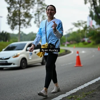 Runner Photo 7601039