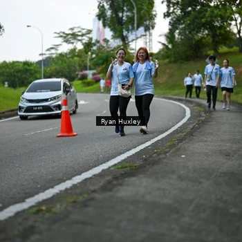 Runner Photo 7601062