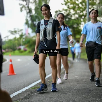 Runner Photo 7601086