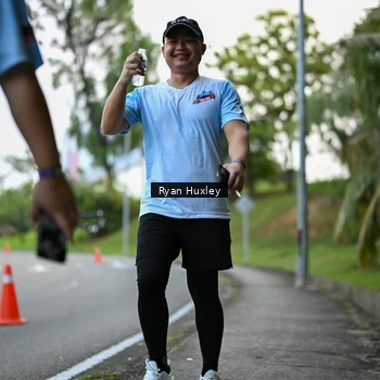 Runner Photo 7601103