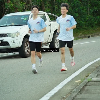 Runner Photo 7601179