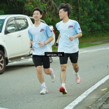Runner Photo 7601180