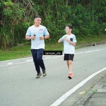 Runner Photo 7601183