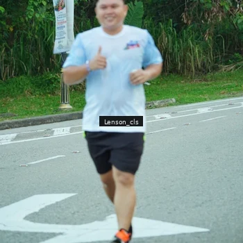 Runner Photo 7601185