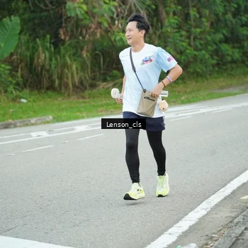 Runner Photo 7601191