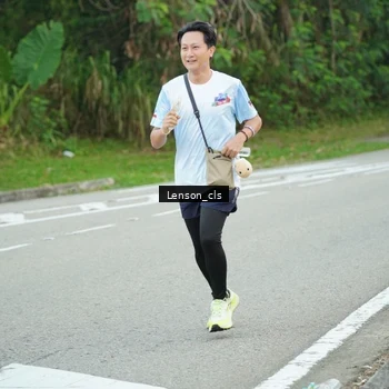 Runner Photo 7601196
