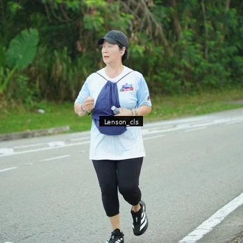 Runner Photo 7601199