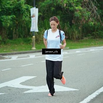 Runner Photo 7601259