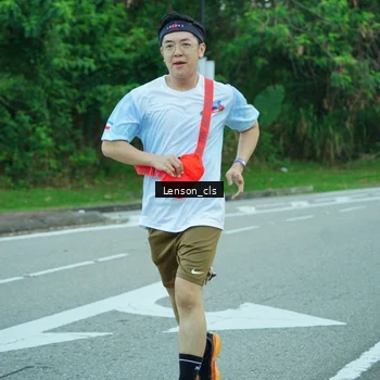 Runner Photo 7601260