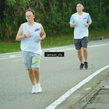 Runner Photo 7601262
