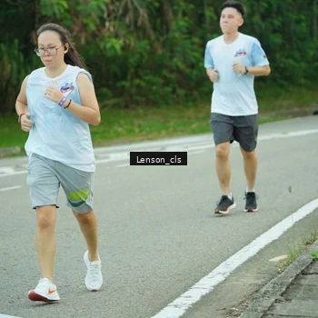 Runner Photo 7601266