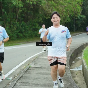 Runner Photo 7601271