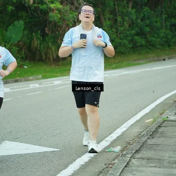 Runner Photo 7601272