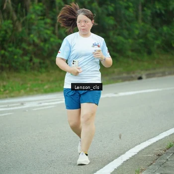 Runner Photo 7601282