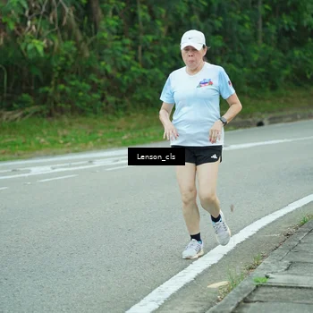 Runner Photo 7601288