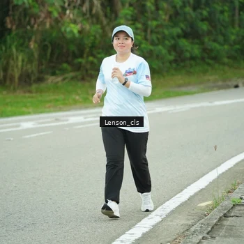 Runner Photo 7601297