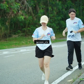 Runner Photo 7601309