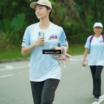 Runner Photo 7601310