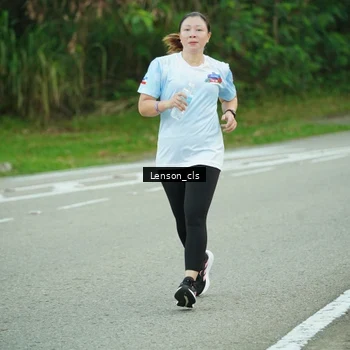 Runner Photo 7601313