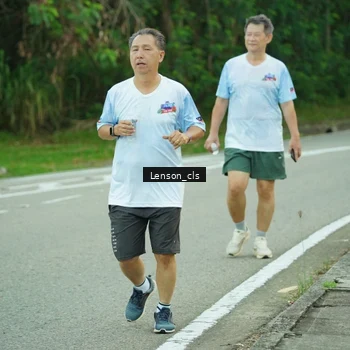 Runner Photo 7601330