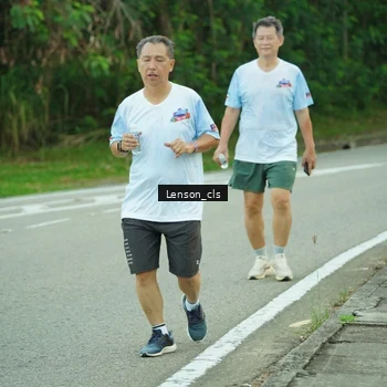 Runner Photo 7601331