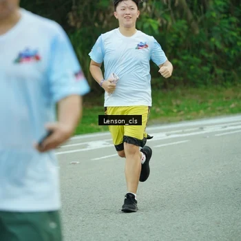 Runner Photo 7601332
