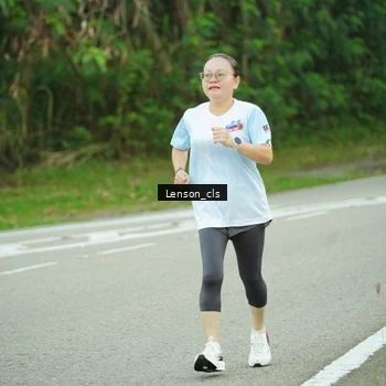 Runner Photo 7601339