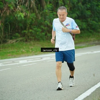Runner Photo 7601345