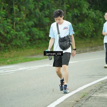 Runner Photo 7601347