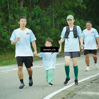 Runner Photo 7601392