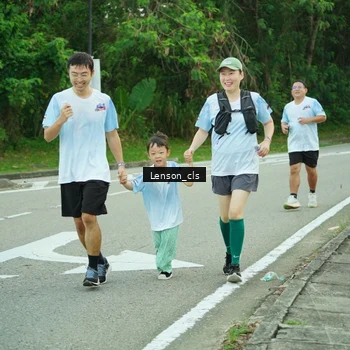 Runner Photo 7601402