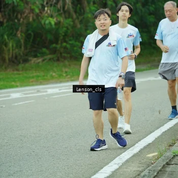 Runner Photo 7601458
