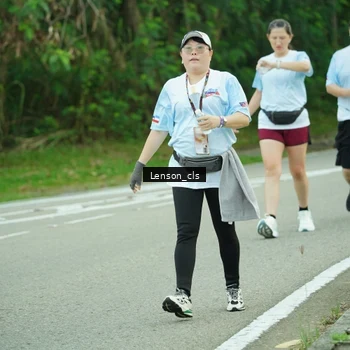 Runner Photo 7601464