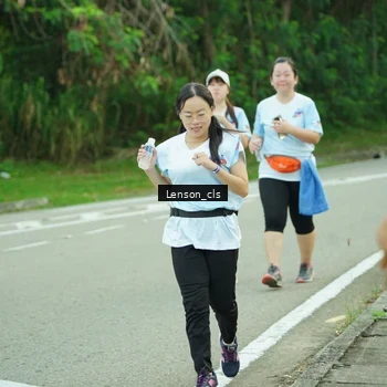 Runner Photo 7601530