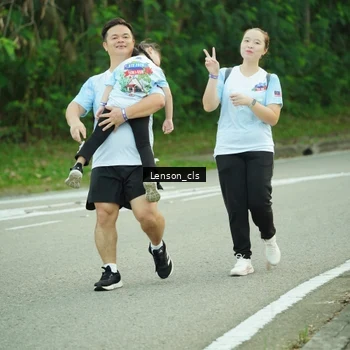 Runner Photo 7601650