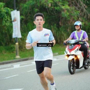 Runner Photo 7601748