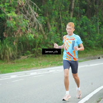 Runner Photo 7601749