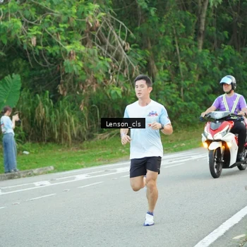 Runner Photo 7601762
