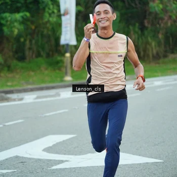 Runner Photo 7601773