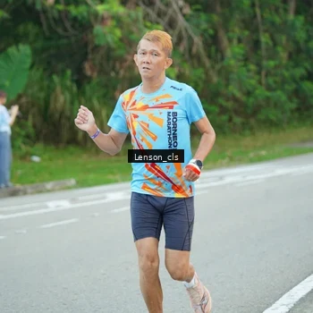 Runner Photo 7601774