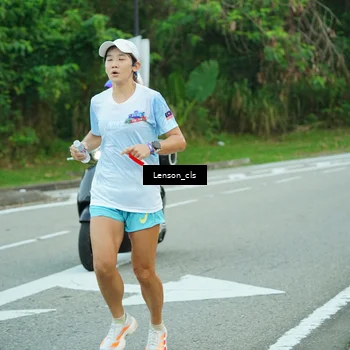 Runner Photo 7601787