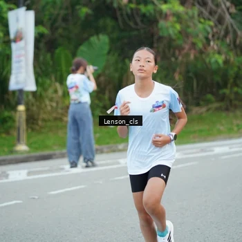 Runner Photo 7601791