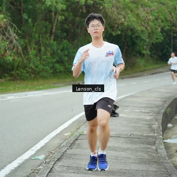Runner Photo 7601793