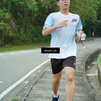 Runner Photo 7601794