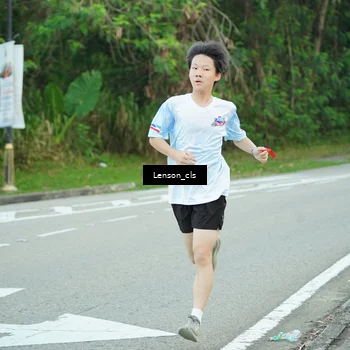 Runner Photo 7601800