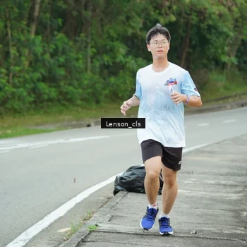 Runner Photo 7601803